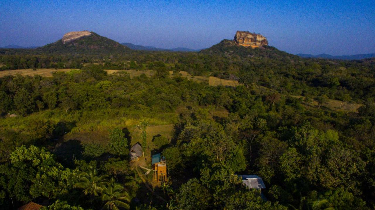 Sigiriya Rock Gate Resort Экстерьер фото